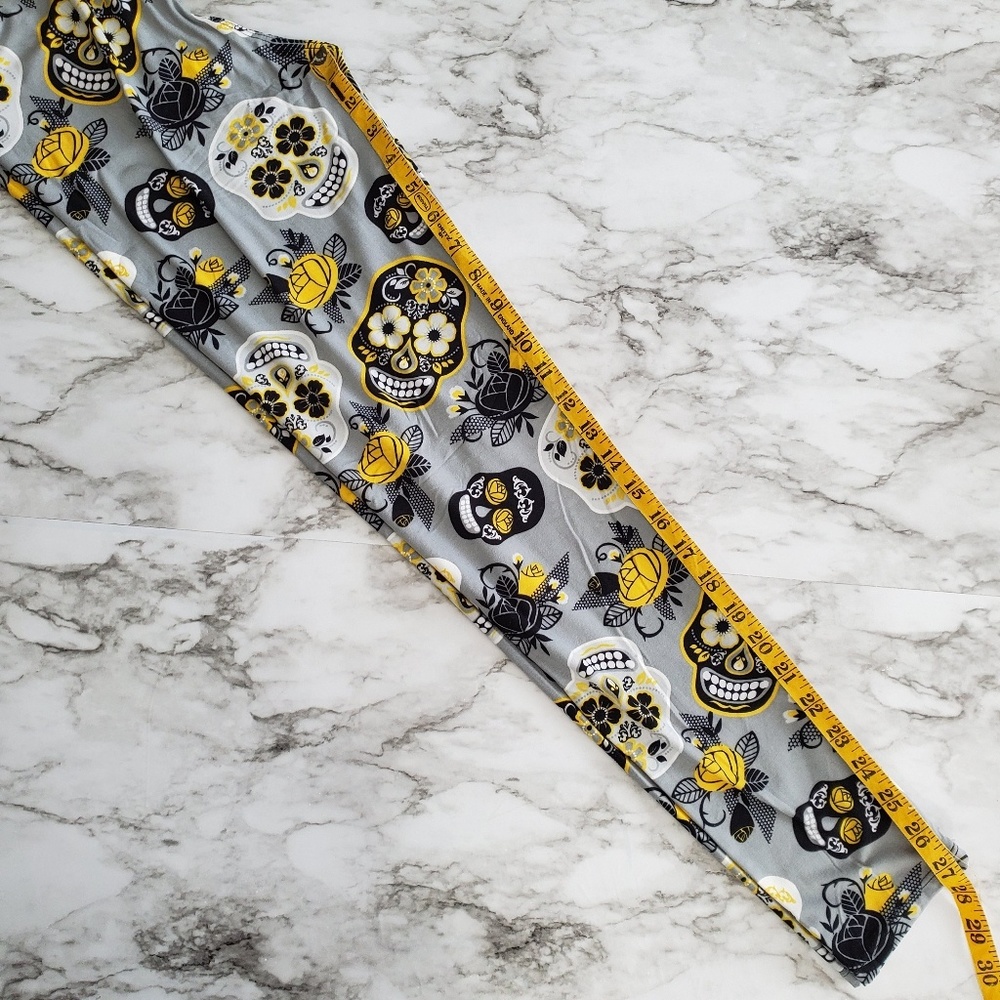 Halloween Day of the Dead Skeleton Leggings NWT - Picture 3 of 5